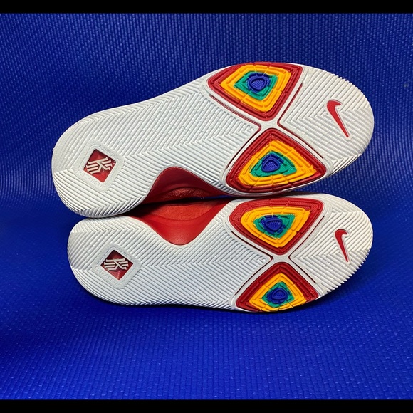 SOLD‼️  Kyrie 3 “University Red” (GS) - Picture 13 of 13
